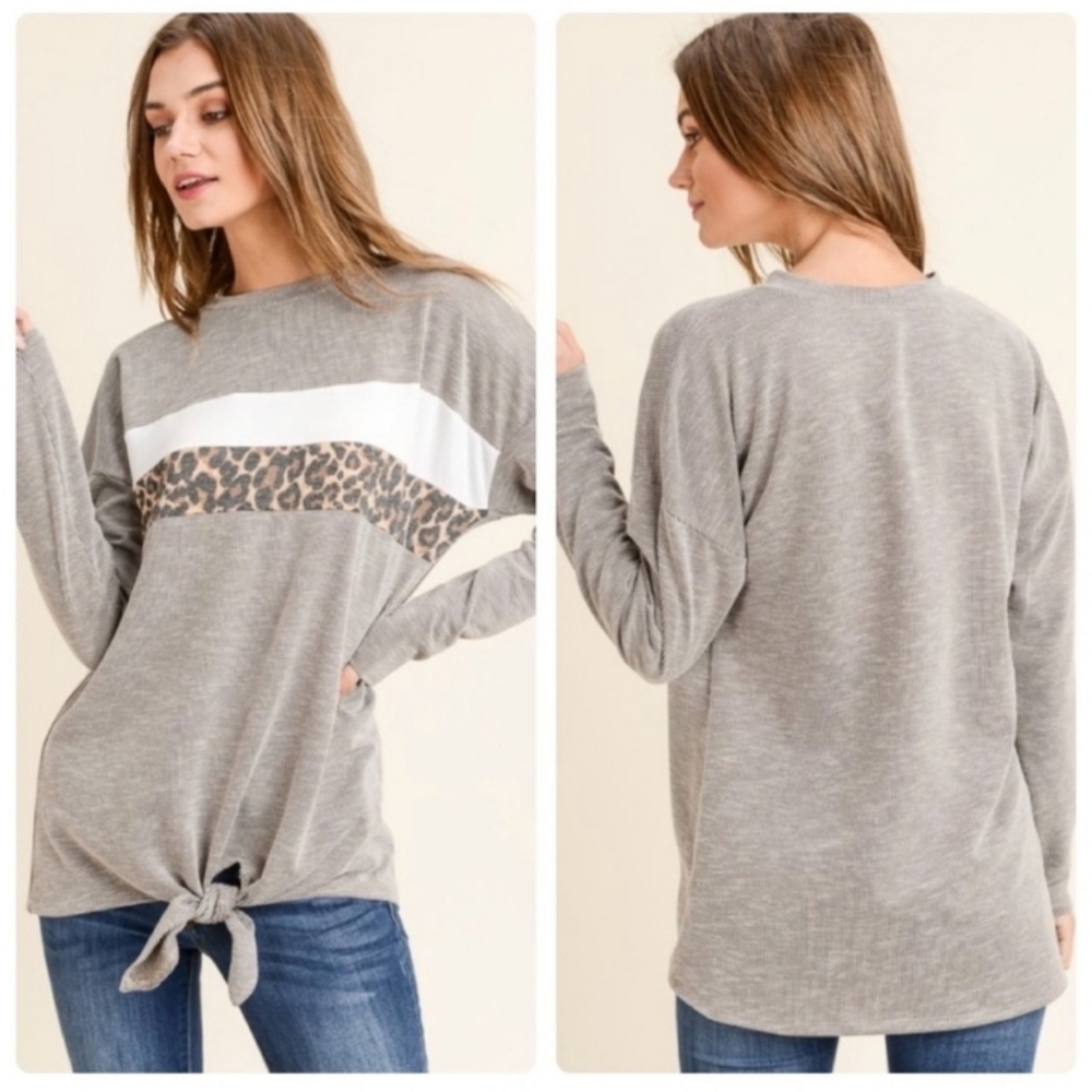 🍂Gray Ribbed Knit Tie-Front Top with White and Animal Print Chest Panel